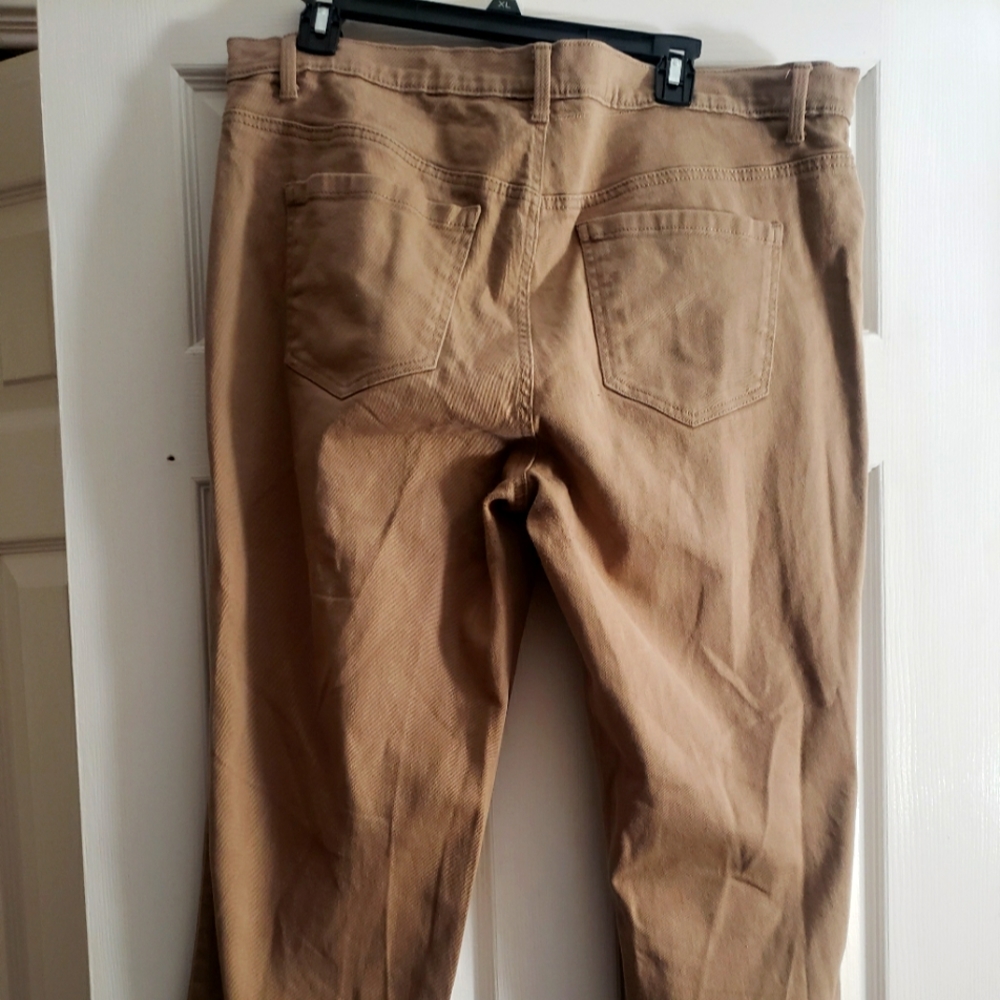 Womans Pants